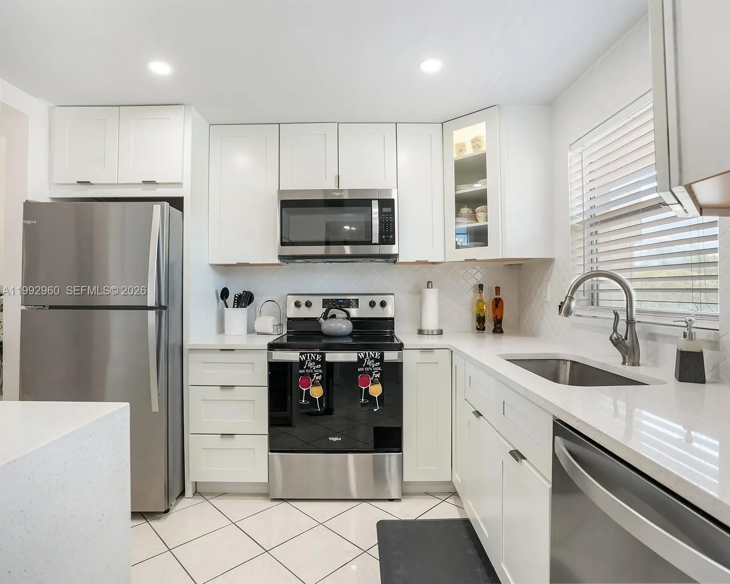 9580 Sunrise Lakes Blvd # 205, Sunrise, FL 33322 photo 11