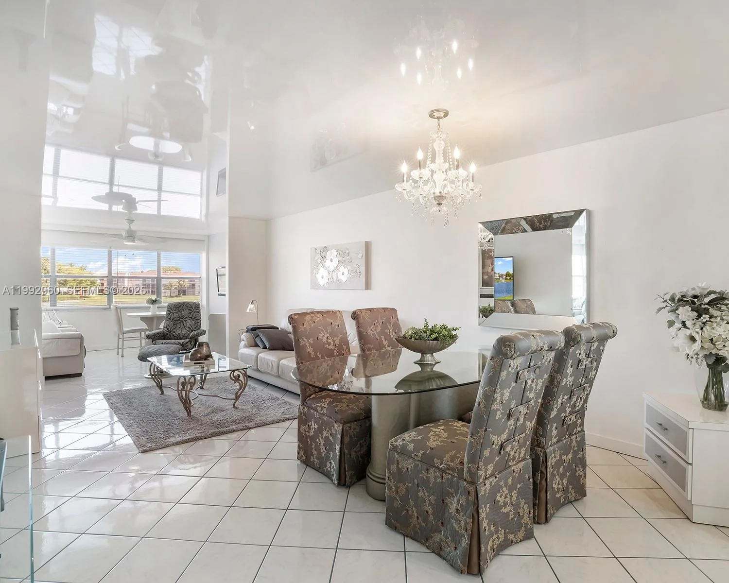 9580 Sunrise Lakes Blvd # 205, Sunrise, FL 33322 photo 2
