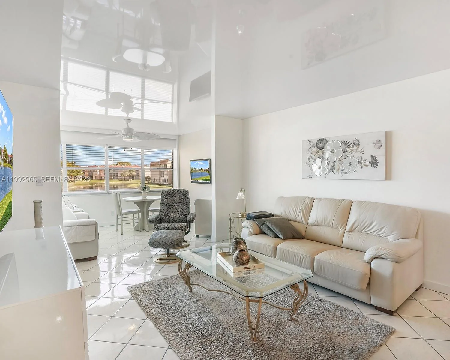 9580 Sunrise Lakes Blvd # 205, Sunrise, FL 33322 photo 4