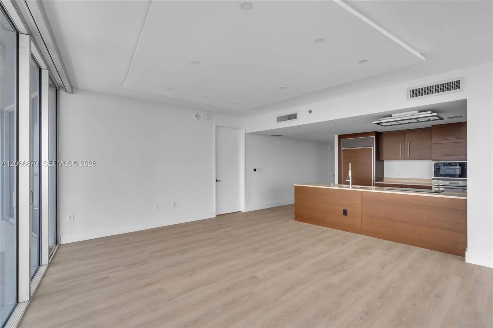 495 Brickell Ave # 3601, Miami, FL 33131 photo 11