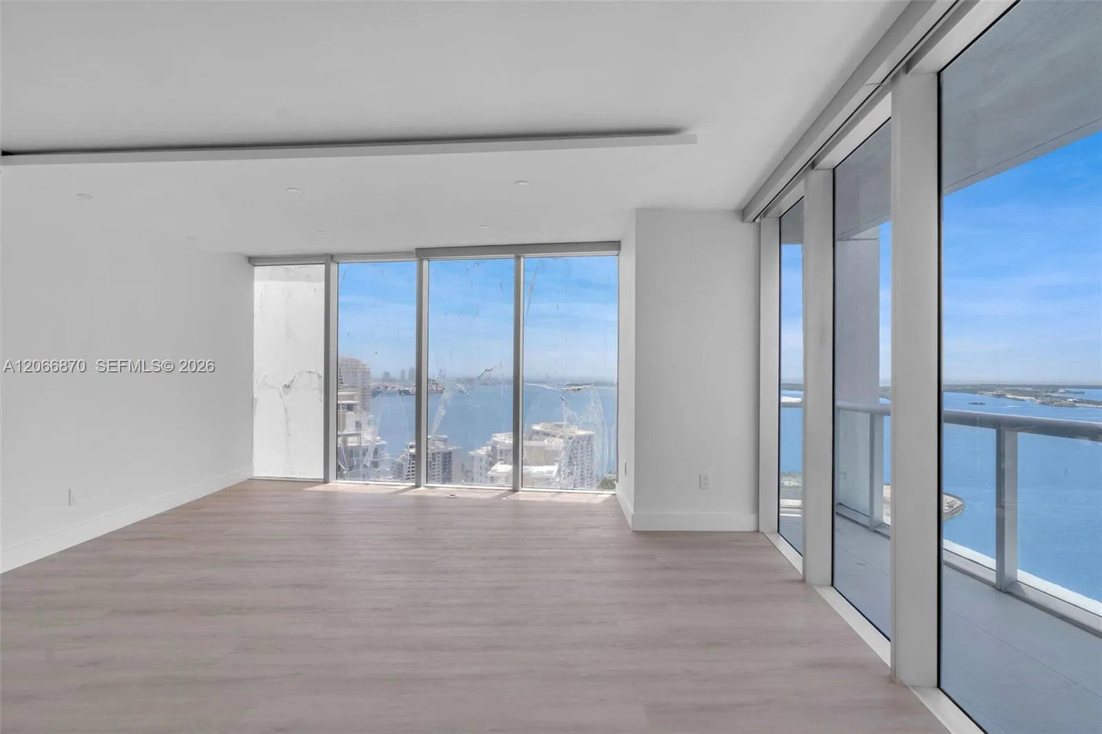495 Brickell Ave # 3601, Miami, FL 33131 photo 7