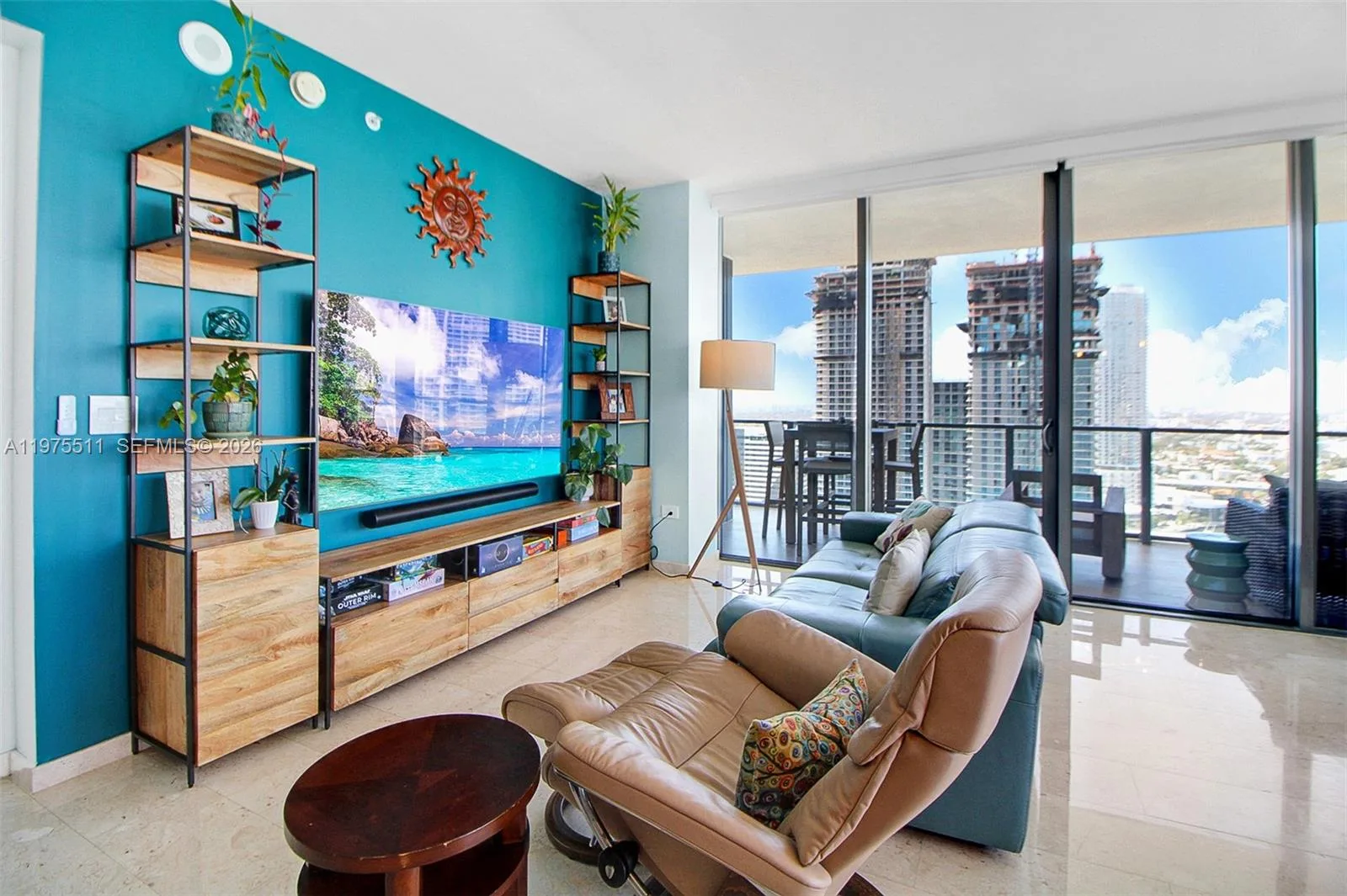 68 SE 6th St # 2612, Miami, FL 33131 photo 11