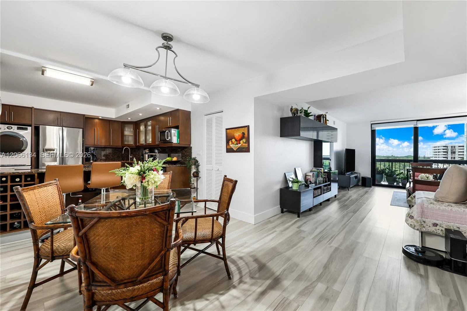 2333 Brickell Ave # 808, Miami, FL 33129