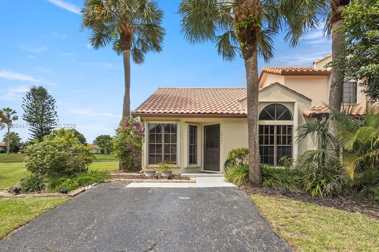 18551 Woodstream Dr, Boca Raton, FL 33498 photo 2