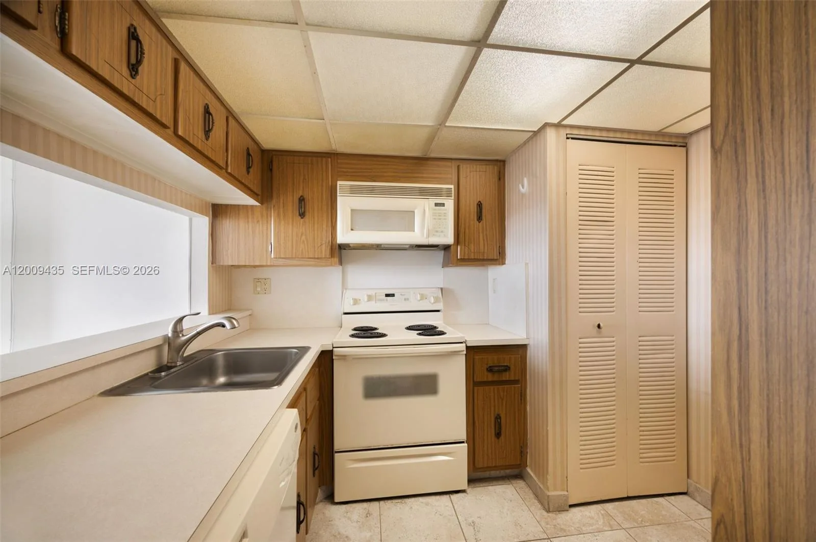 600 NE 36th St # 1109, Miami, FL 33137 photo 13