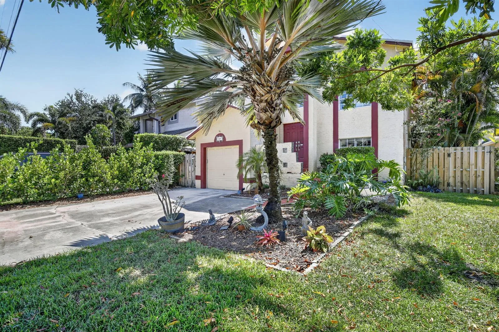 1447 SW 6th Avenue, Fort Lauderdale, FL 33315 photo 3