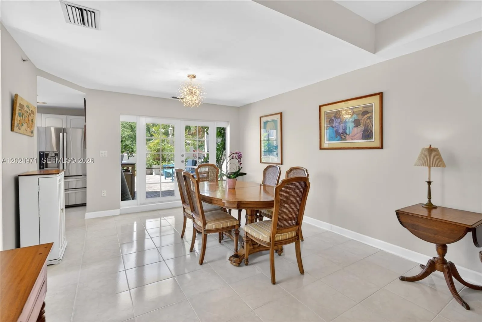 323 Navarre Ave # 403, Coral Gables, FL 33134 photo 4
