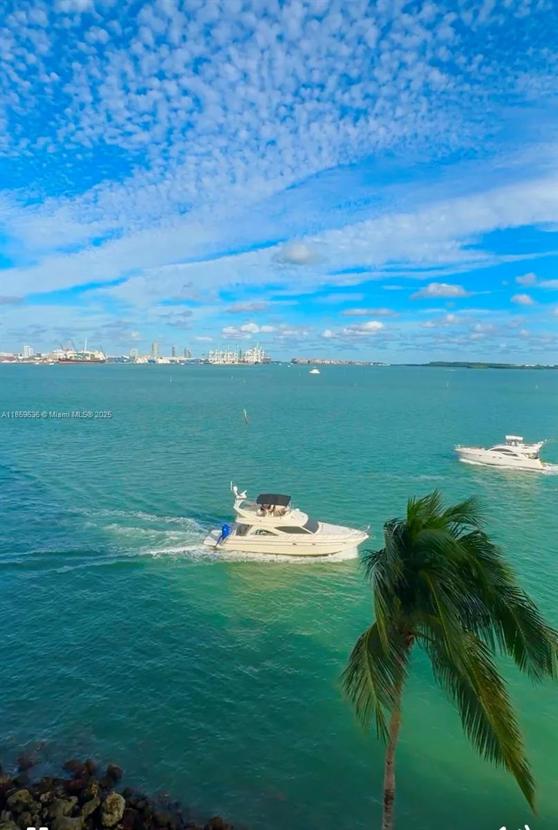 800 Claughton Island Dr # 502, Miami, FL 33131 photo 11