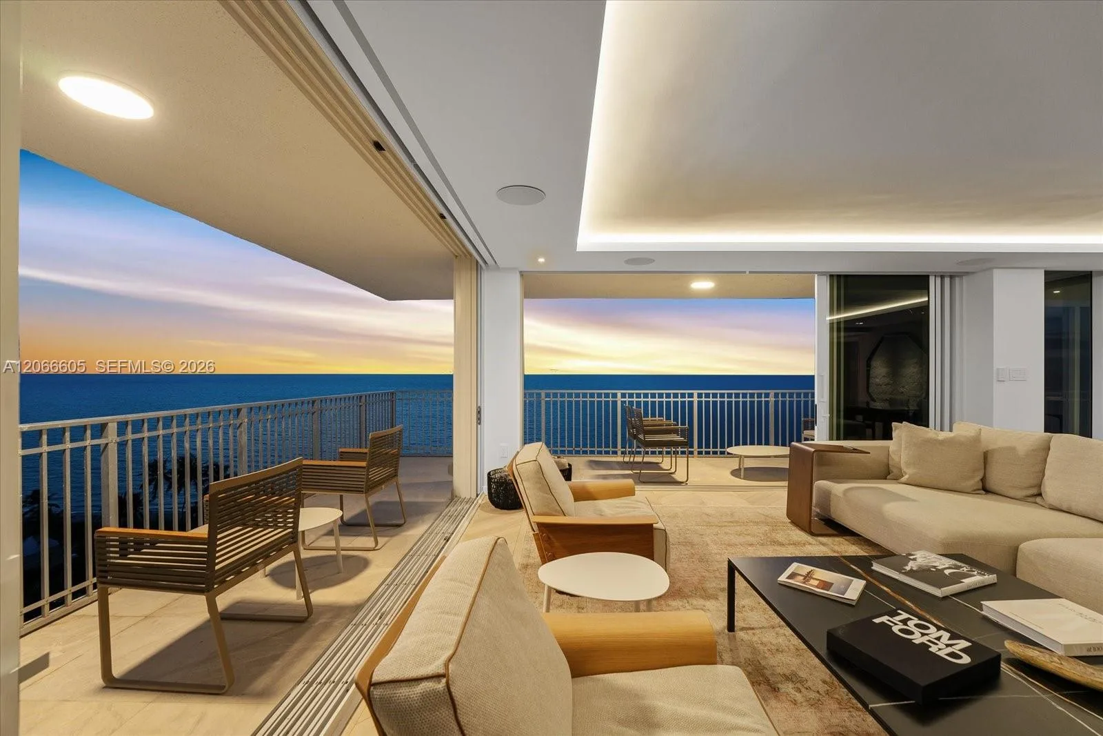881 Ocean Dr # 11H, Key Biscayne, FL 33149 photo 11