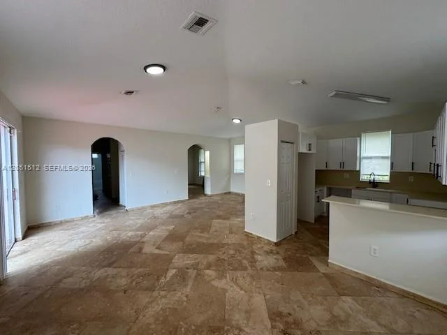 21733 Ingraham Ave Rd # 21733, Cutler Bay, FL 33190 photo 4