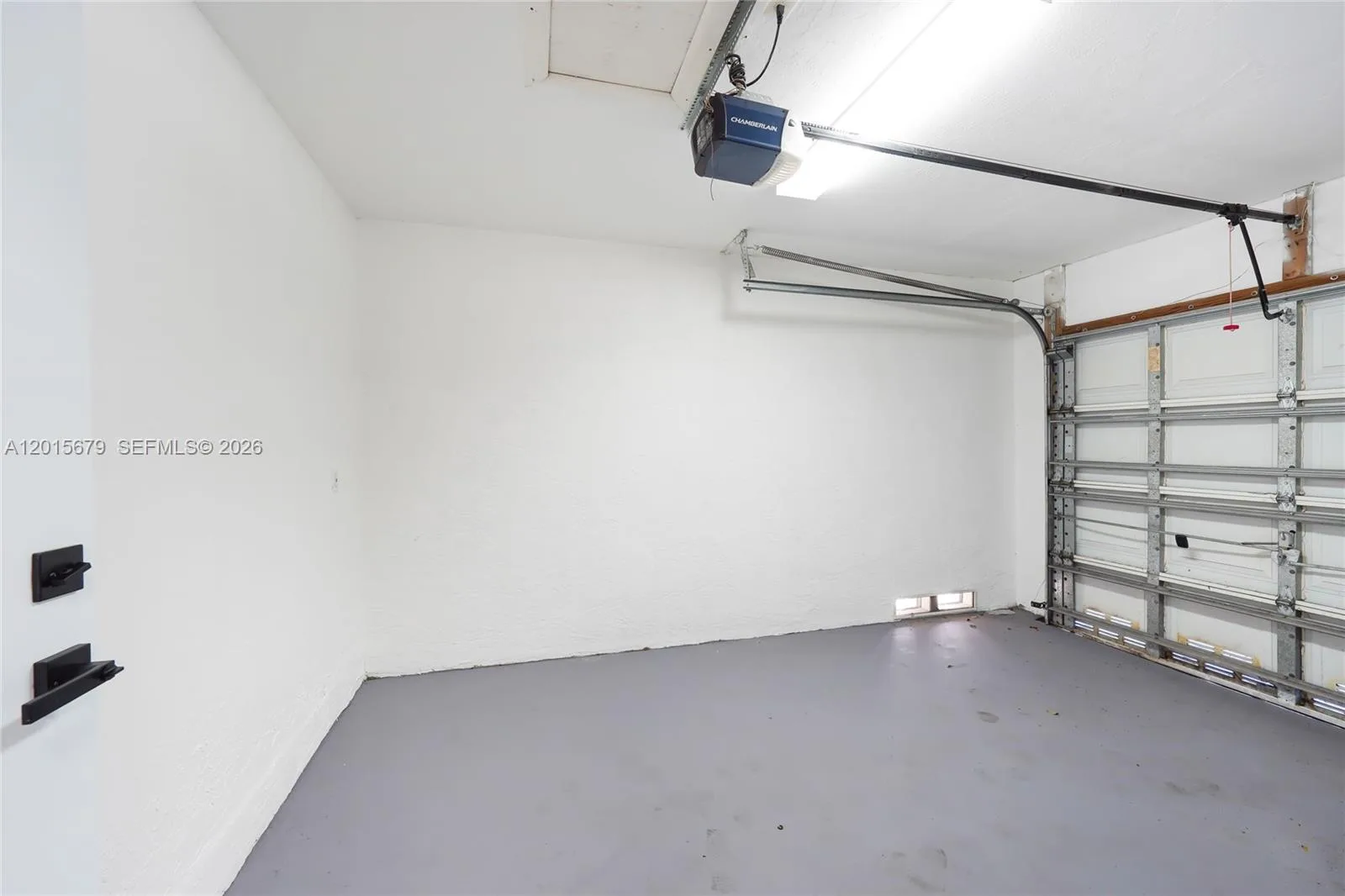 1529 NW 1st Ave, Fort Lauderdale, FL 33311 photo 2