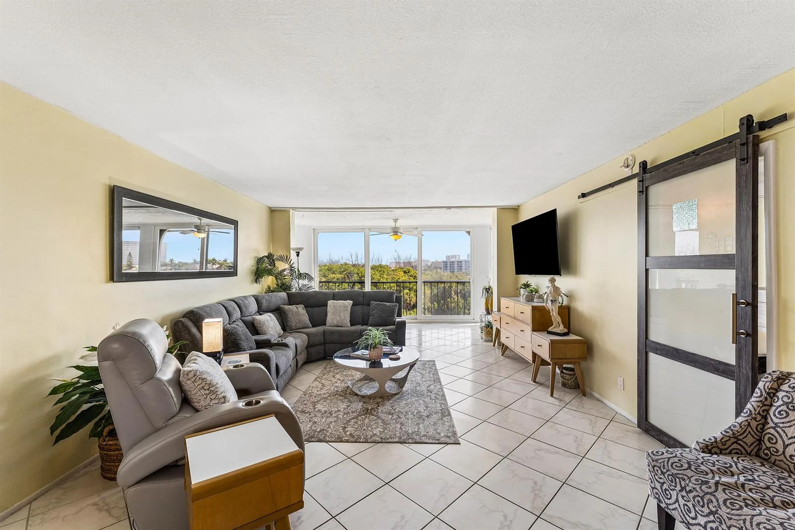 1631 Riverview Road # 505, Deerfield Beach, FL 33441 photo 6