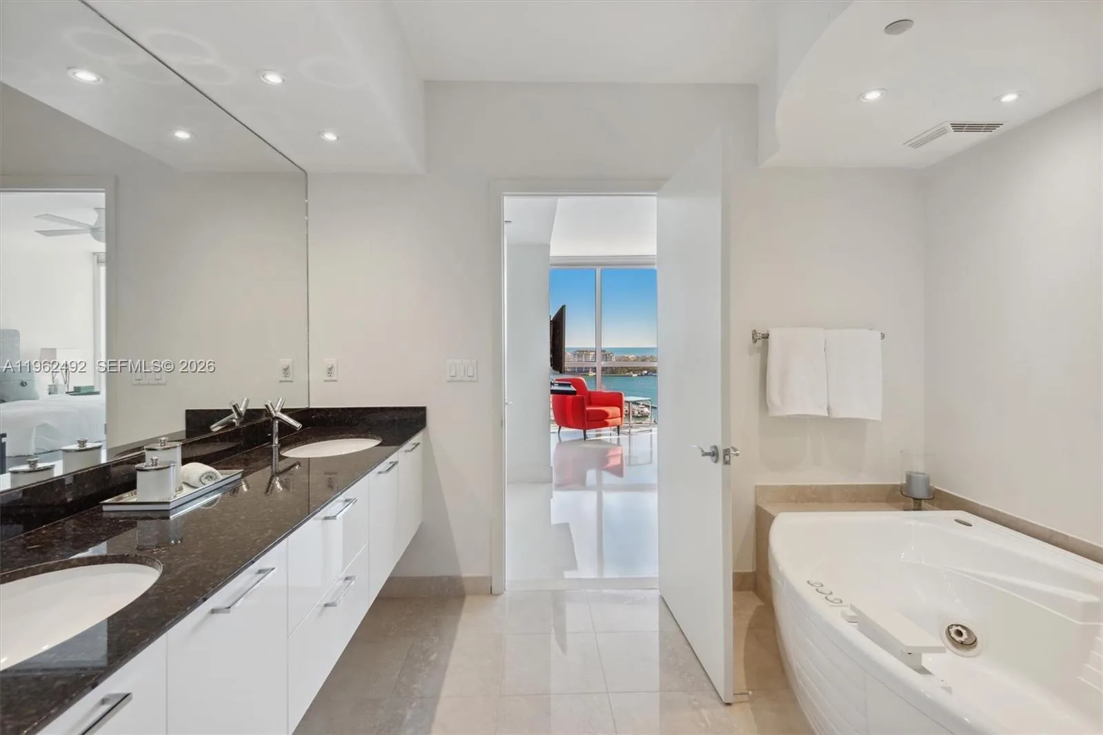 400 Alton Rd # 1910, Miami Beach, FL 33139 photo 10