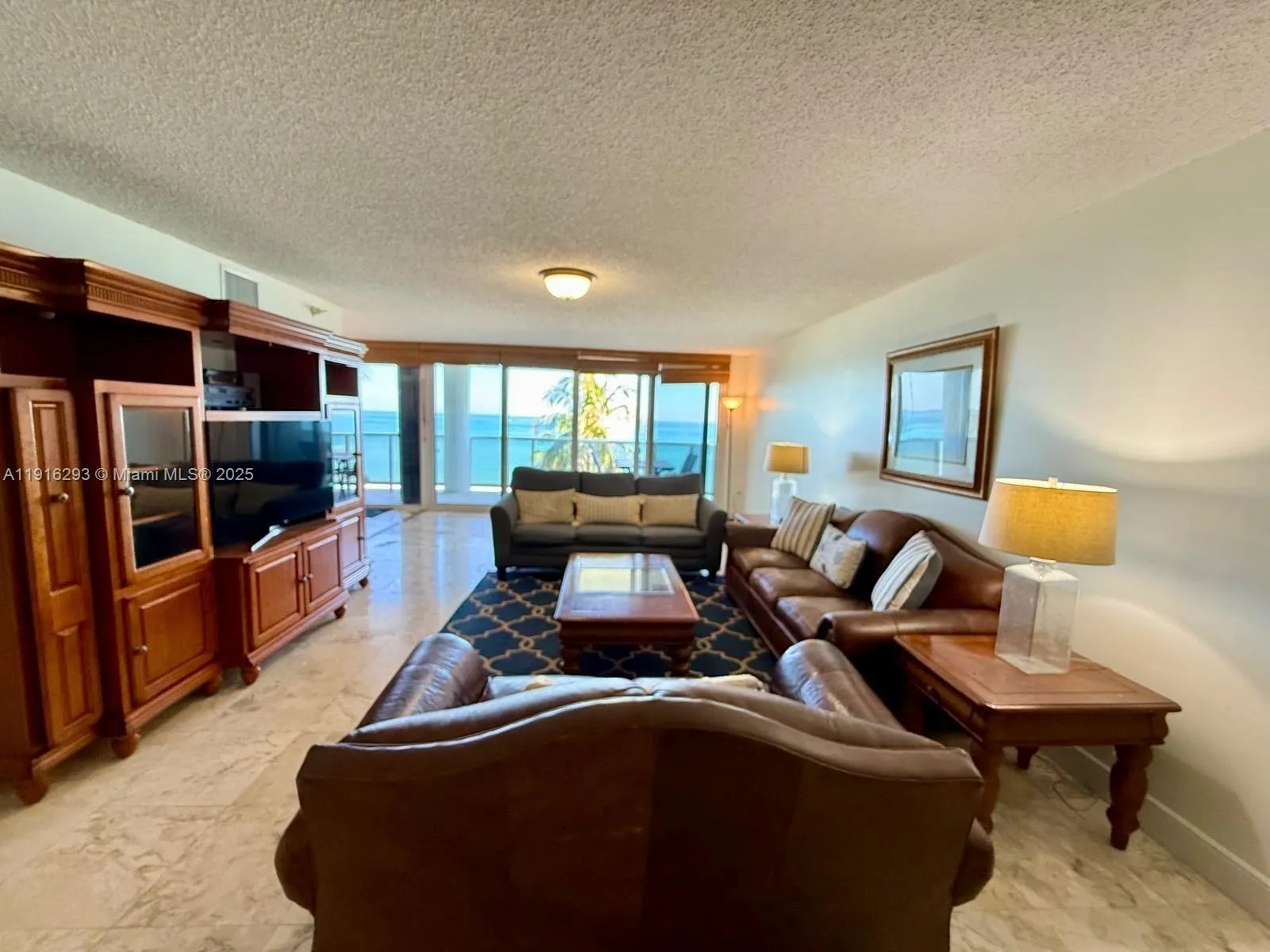 16711 Collins Ave # 410, Sunny Isles Beach, FL 33160 photo 2
