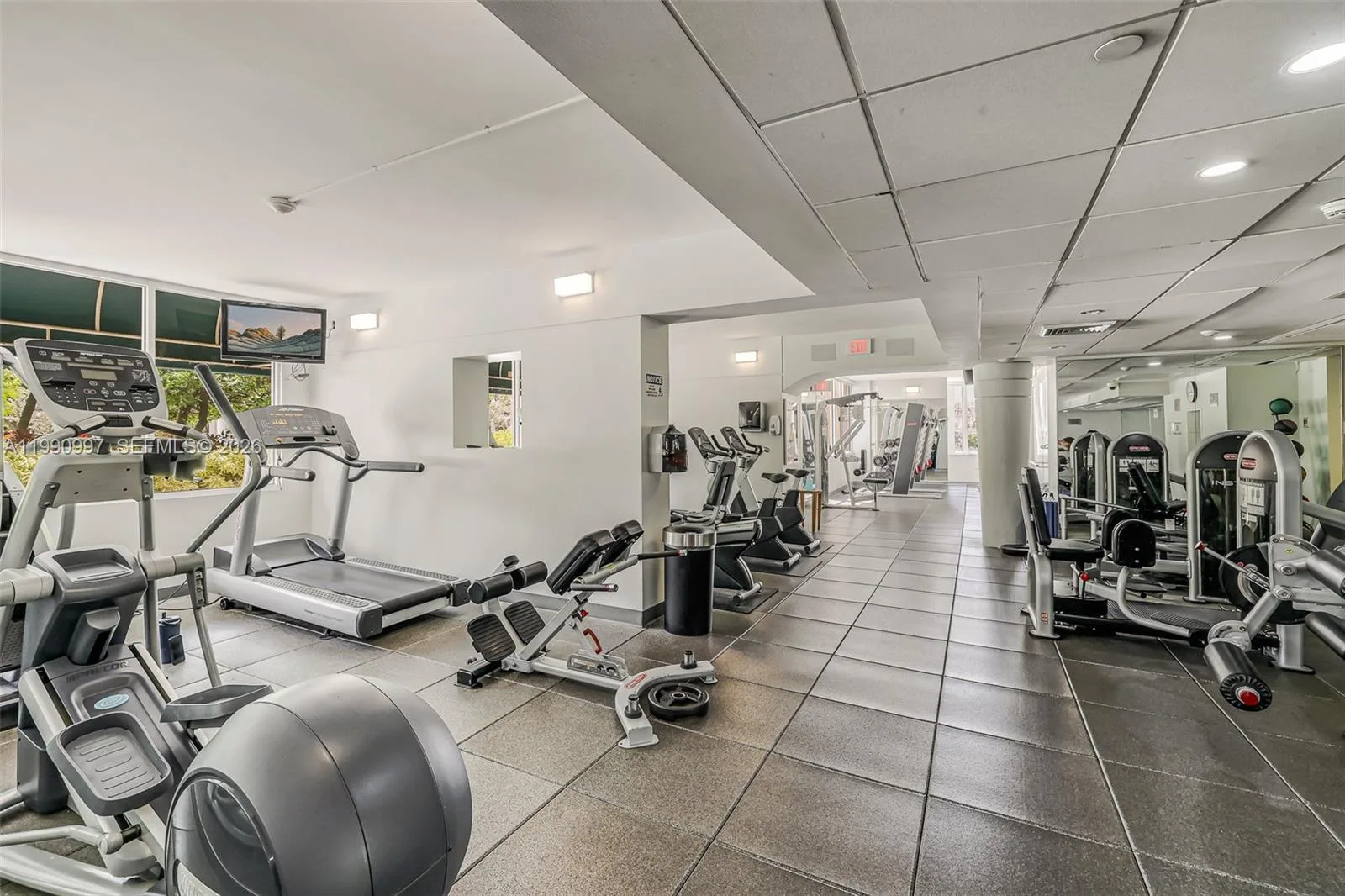 888 Brickell Key Dr # 807, Miami, FL 33131 photo 7