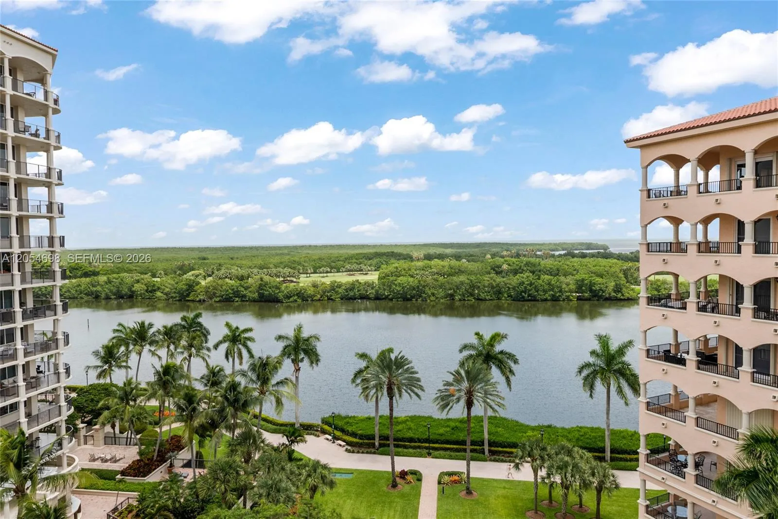 13633 Deering Bay Dr # PH285, Coral Gables, FL 33158