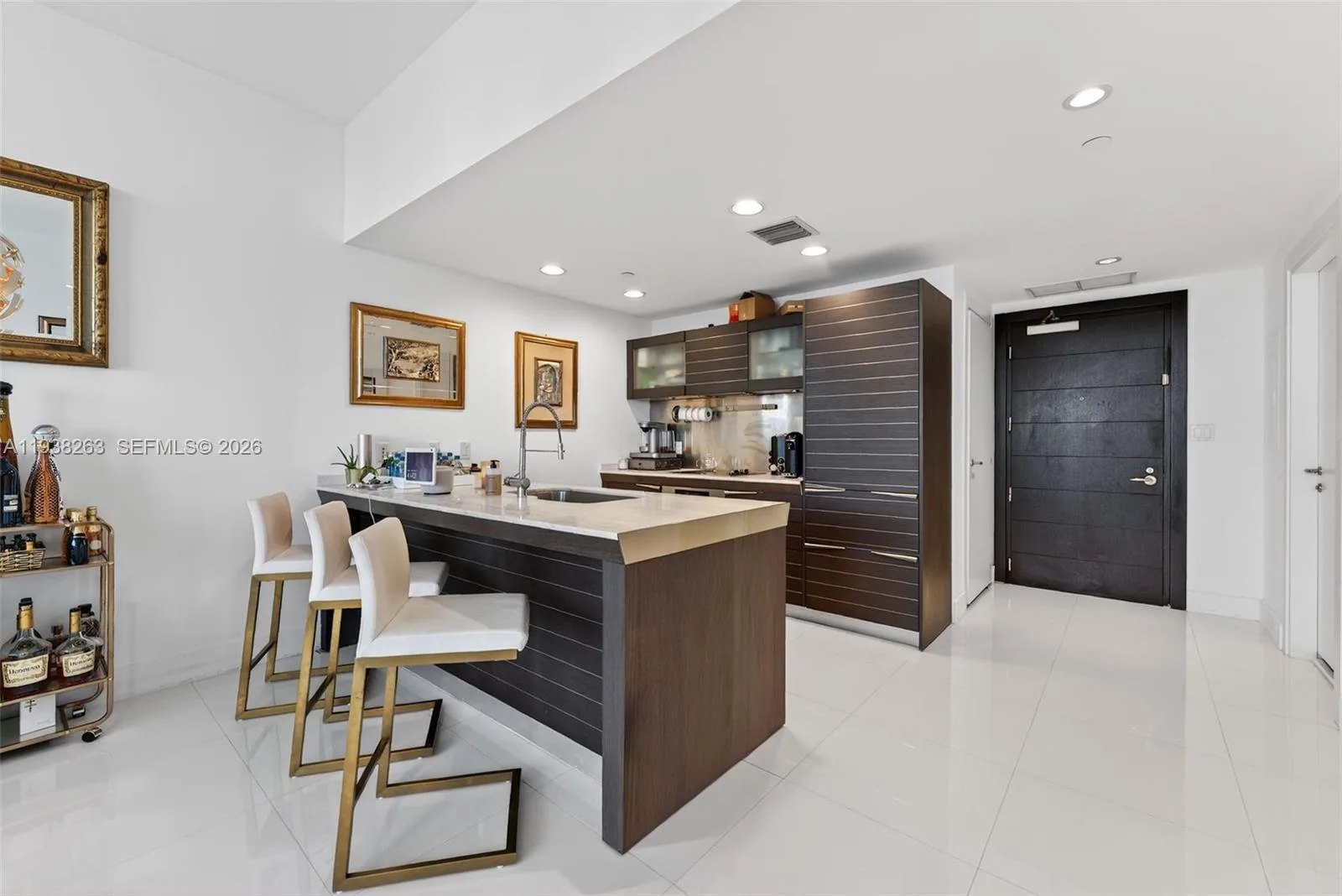 200 Biscayne Boulevard Way # 4414, Miami, FL 33131 photo 4