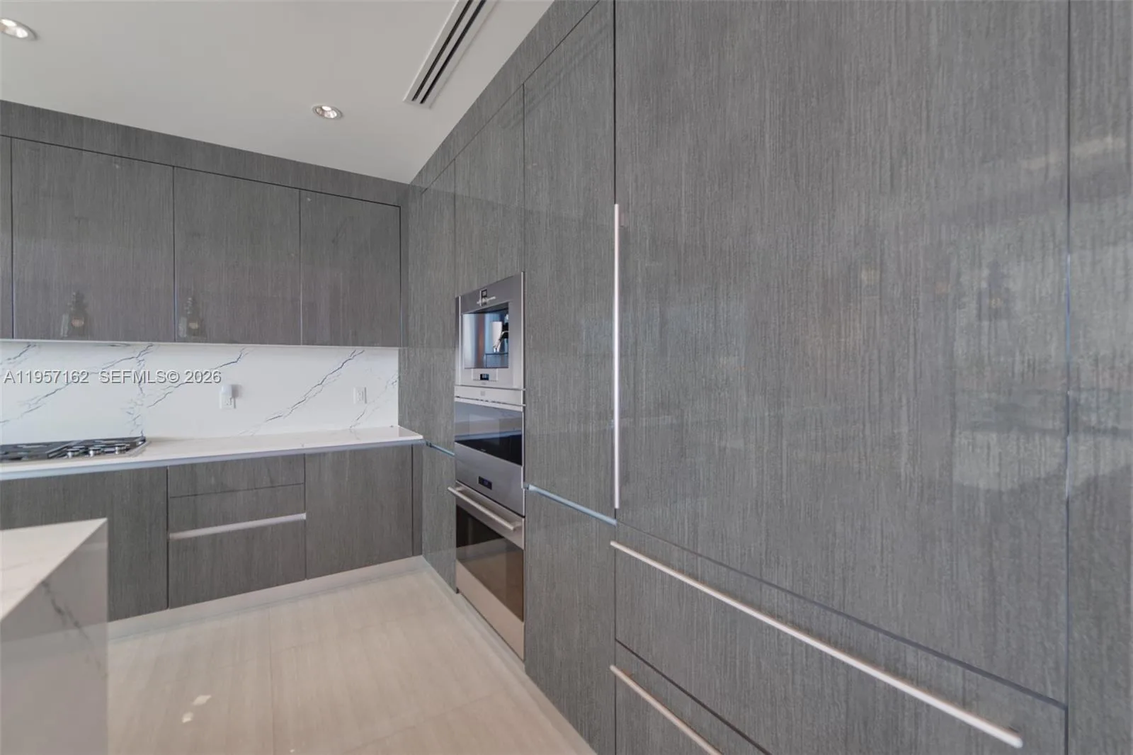 3250 NE 188th St # 404, Aventura, FL 33180 photo 9