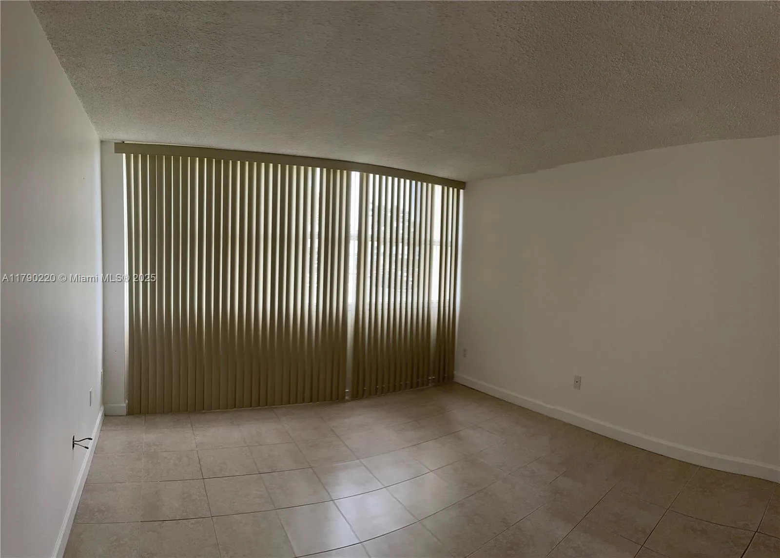 1420 Brickell Bay Dr # 103A1, Miami, FL 33131 photo 12