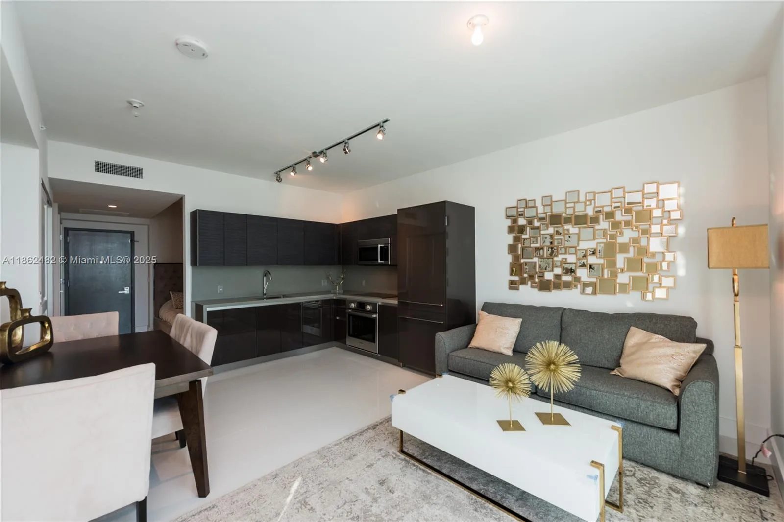 1080 Brickell Ave # 4105, Miami, FL 33131 photo 13
