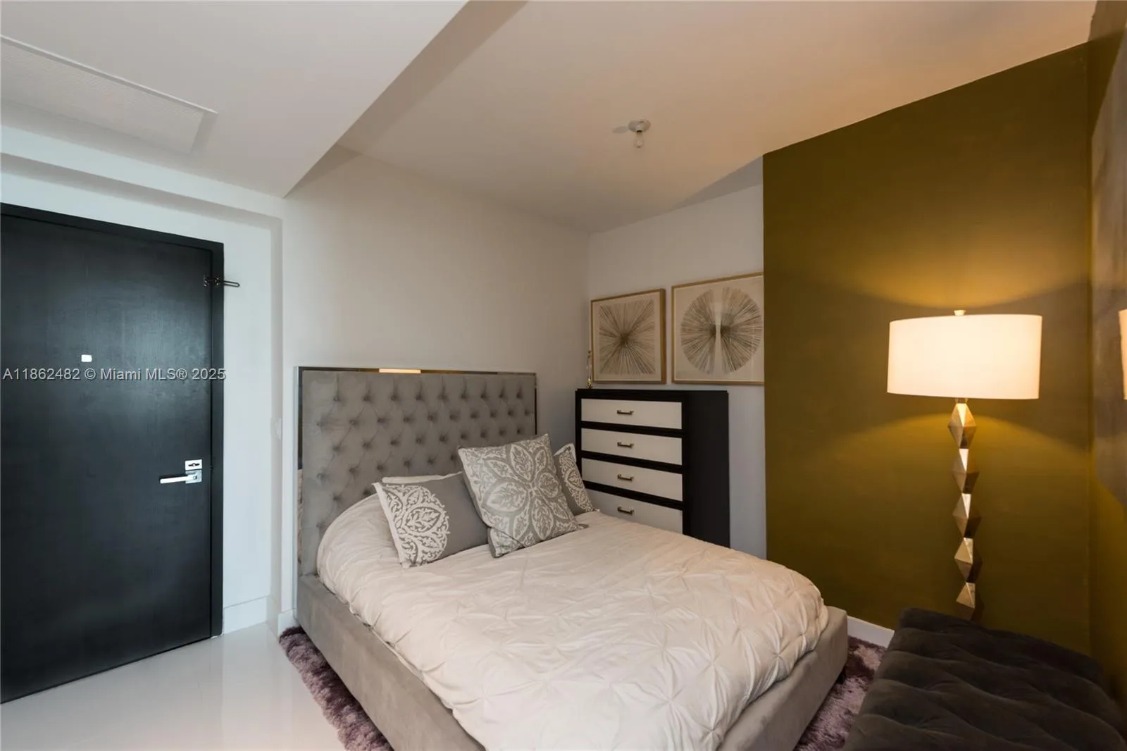 1080 Brickell Ave # 4105, Miami, FL 33131 photo 4