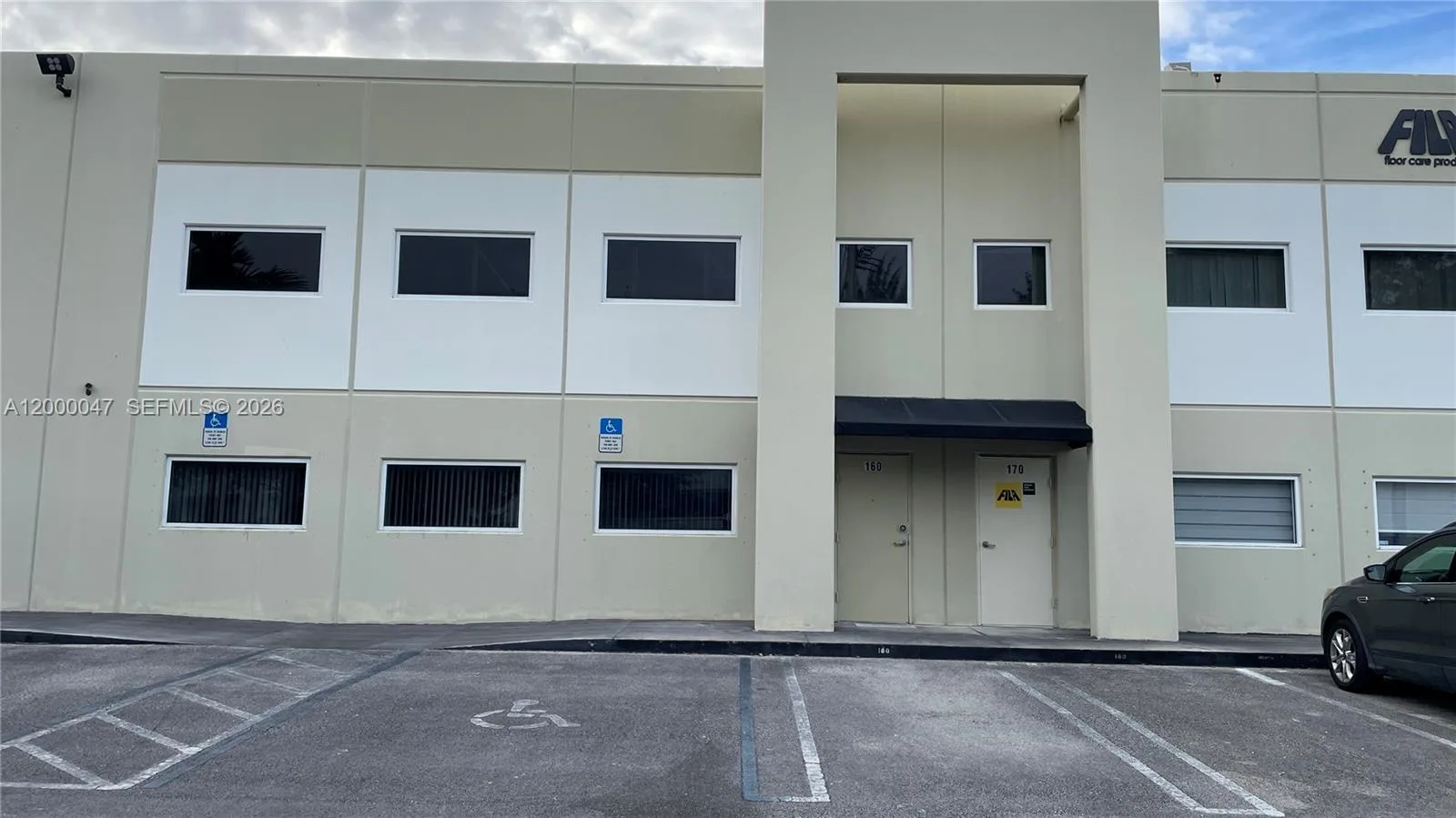 10800 NW 21st St # 160, Sweetwater, FL 33172