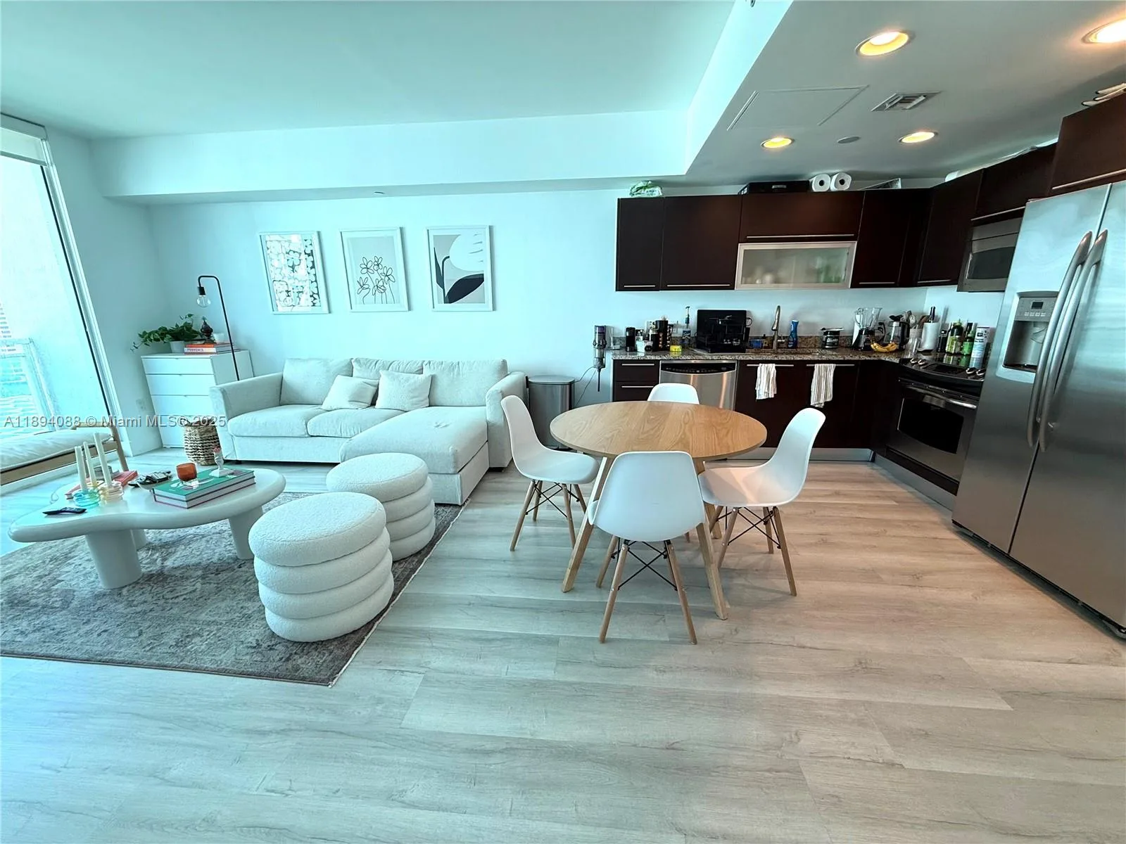 950 Brickell Bay Dr # 1408, Miami, FL 33131