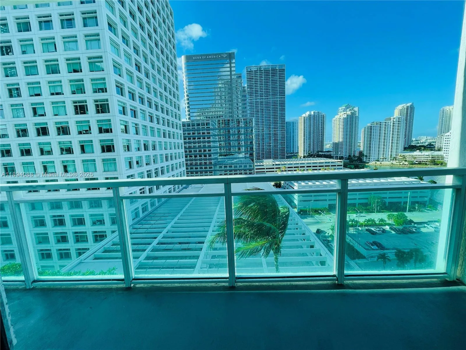 950 Brickell Bay Dr # 1408, Miami, FL 33131 photo 13