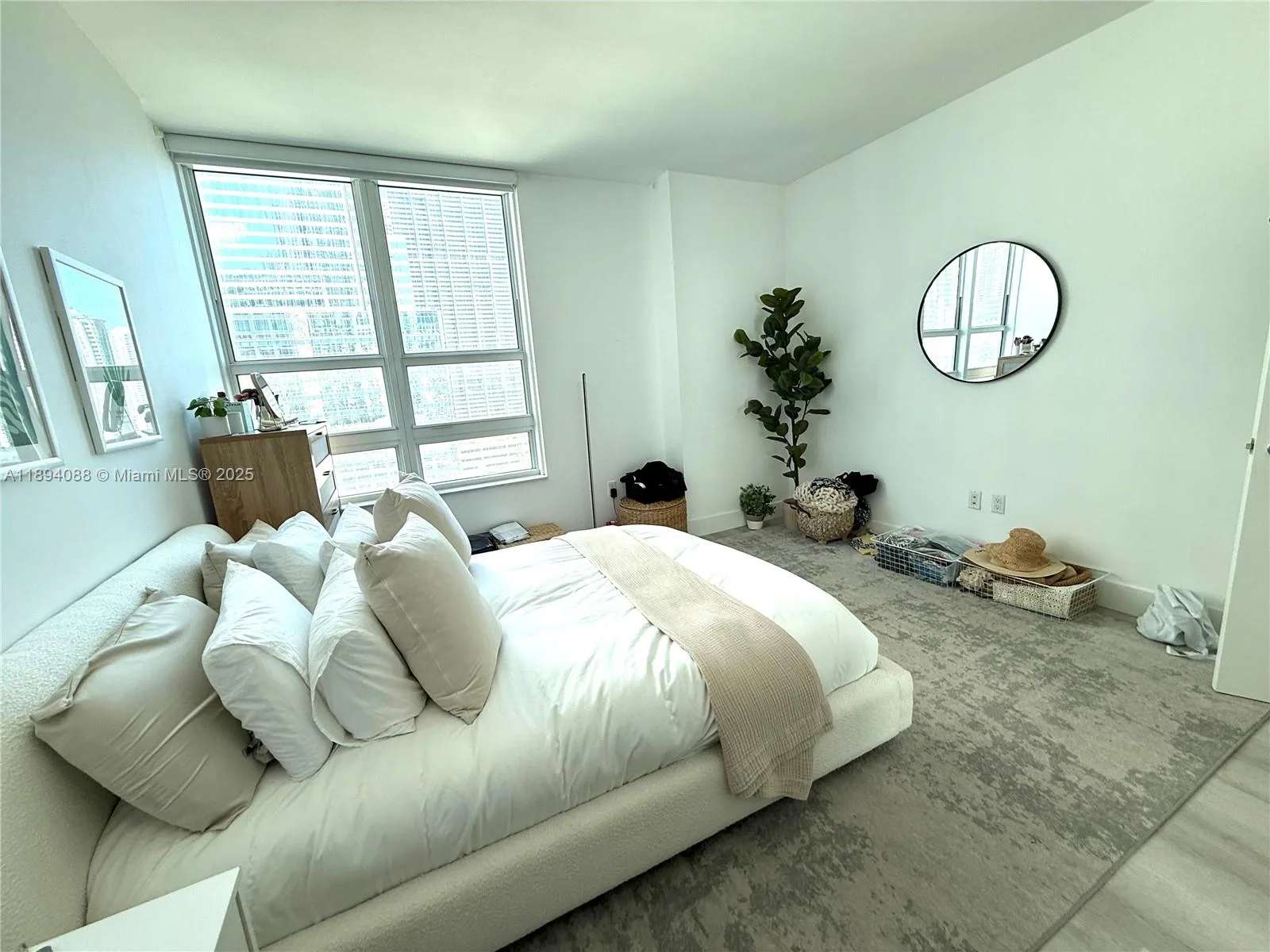 950 Brickell Bay Dr # 1408, Miami, FL 33131 photo 7