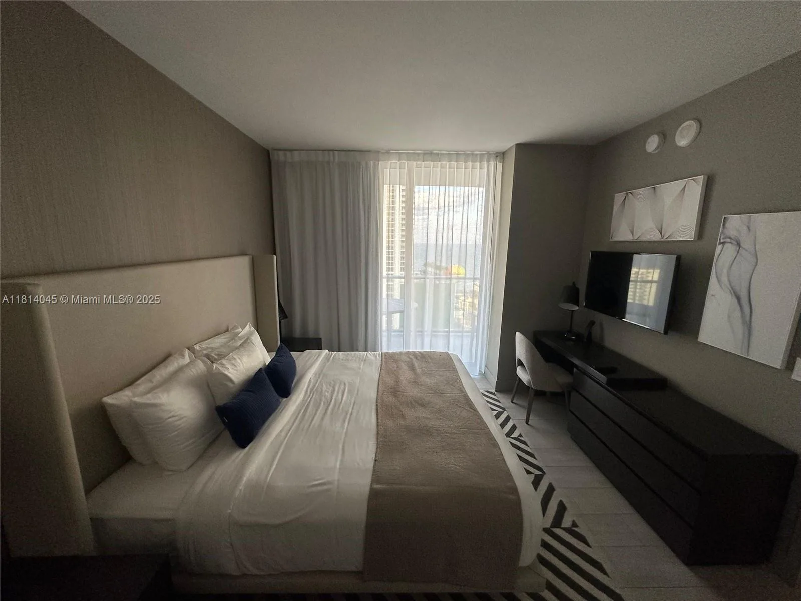 4010 S Ocean Dr # R1507, Hollywood, FL 33019 photo 6