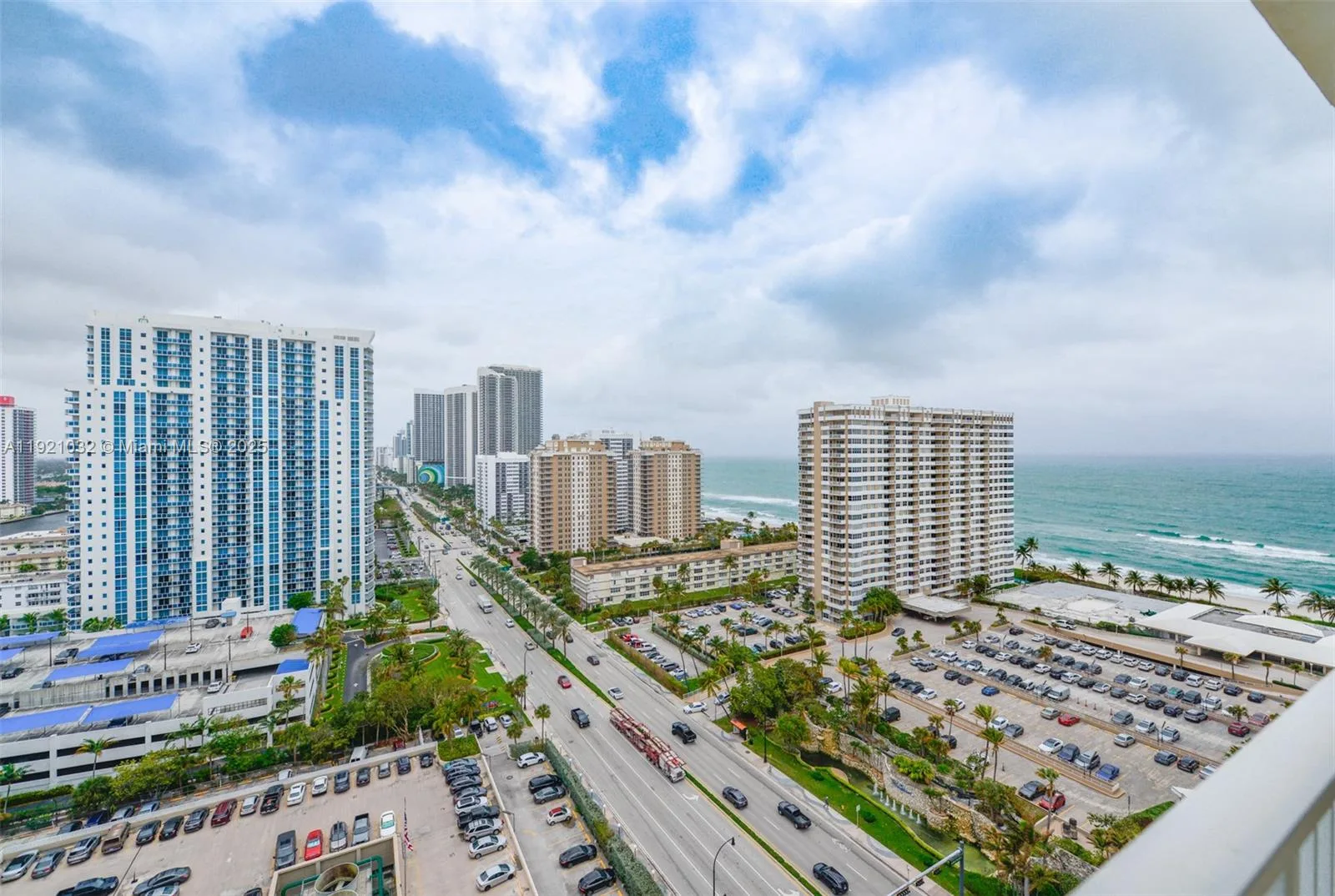 1985 S Ocean Dr # 17H, Hallandale Beach, FL 33009