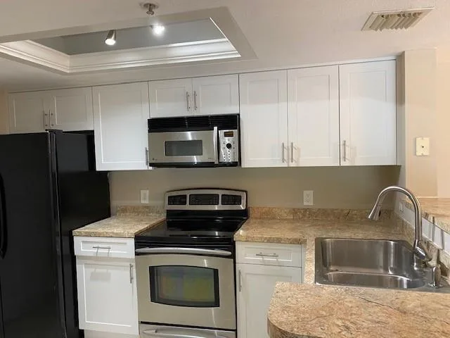 5061 Wiles Road # 205, Coconut Creek, FL 33073
