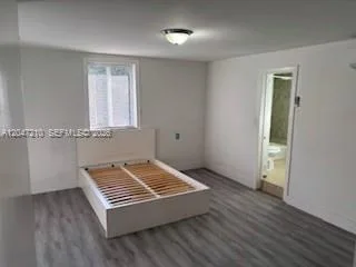 75 Coral Dr, Key Largo, FL 33037 photo 3
