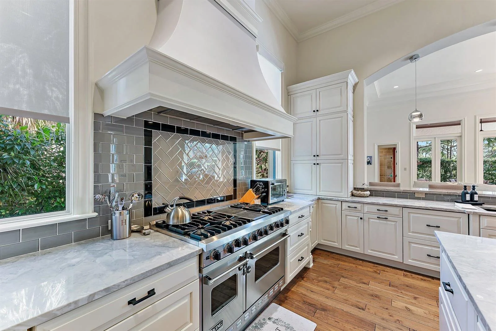 135 W Bears Club Drive, Jupiter, FL 33477 photo 13