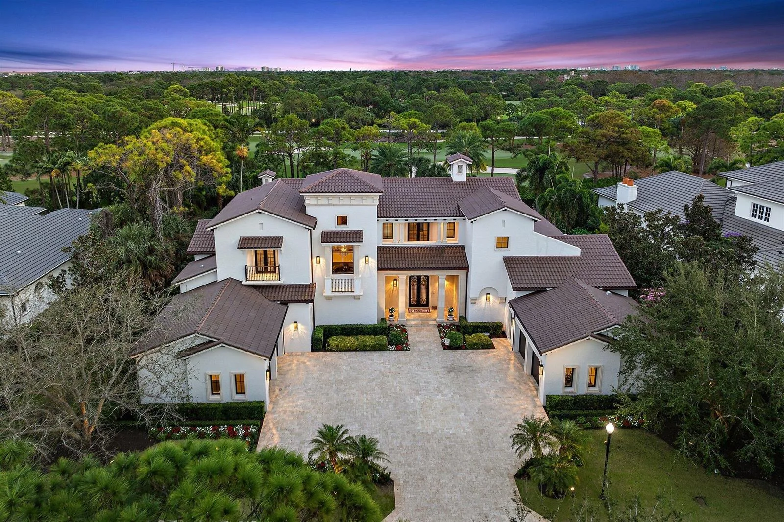 135 W Bears Club Drive, Jupiter, FL 33477 photo 2