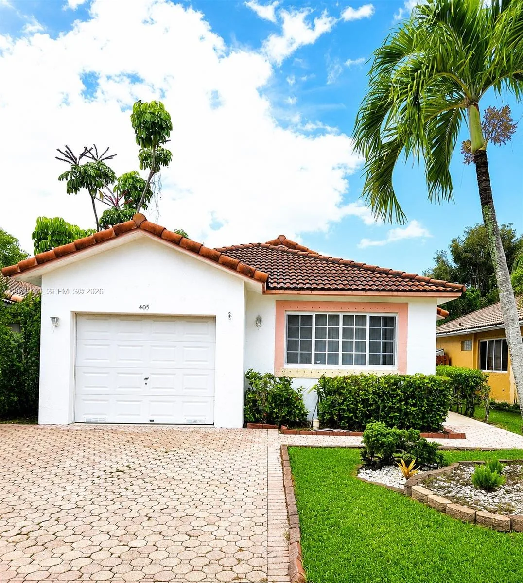 405 Kelly Ln, Weston, FL 33326