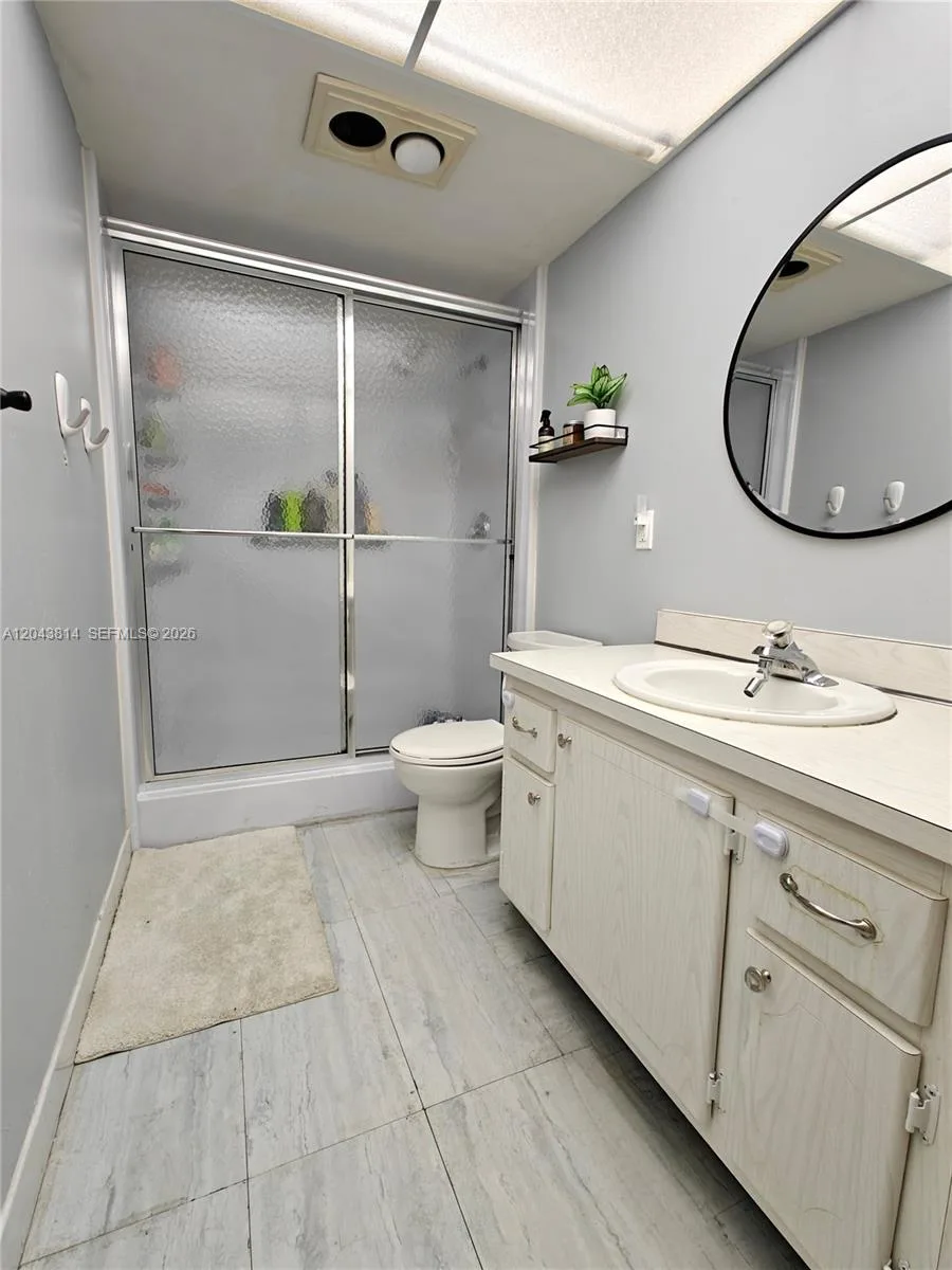 400 NE 12th Ave # 306, Hallandale Beach, FL 33009 photo 11