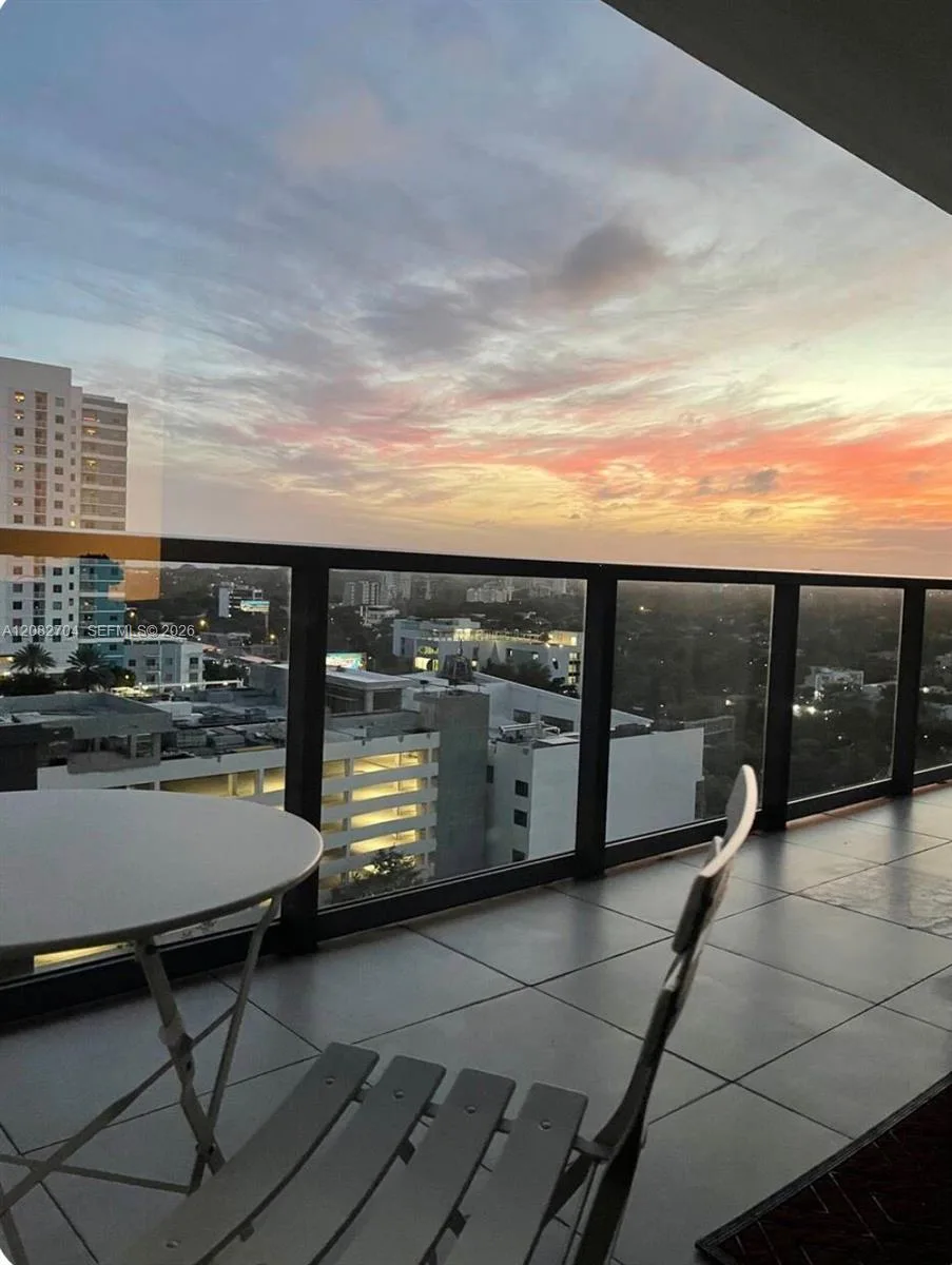239 SW 9th St # 1501, Miami, FL 33130