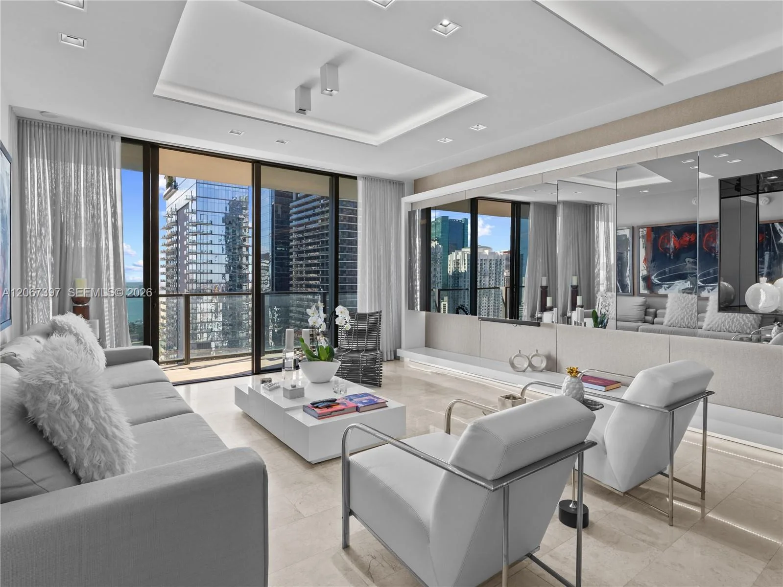 88 SW 7th St # 3007, Miami, FL 33130 photo 3