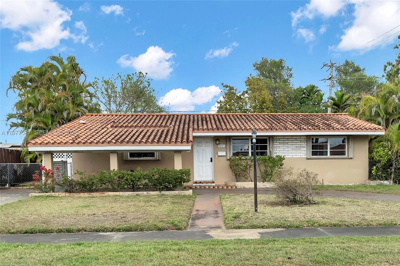 9011 SW 18th Ter, Miami, FL 33165
