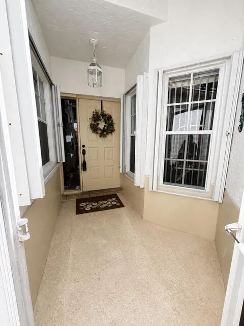 6098 Lake Hibiscus Drive, Delray Beach, FL 33484 photo 11