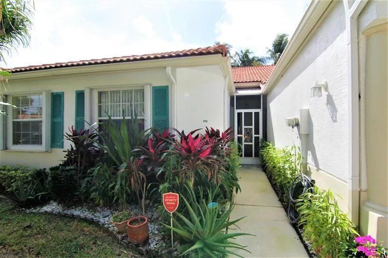 6098 Lake Hibiscus Drive, Delray Beach, FL 33484 photo 2