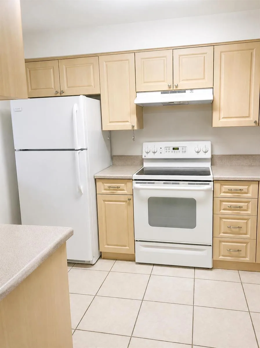 2050 Oleander Boulevard # 1-105, Fort Pierce, FL 34950 photo 7