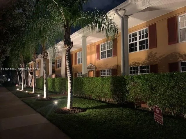 33 SALAMANCA AVE # 2 FL, Coral Gables, FL 33134 photo 7