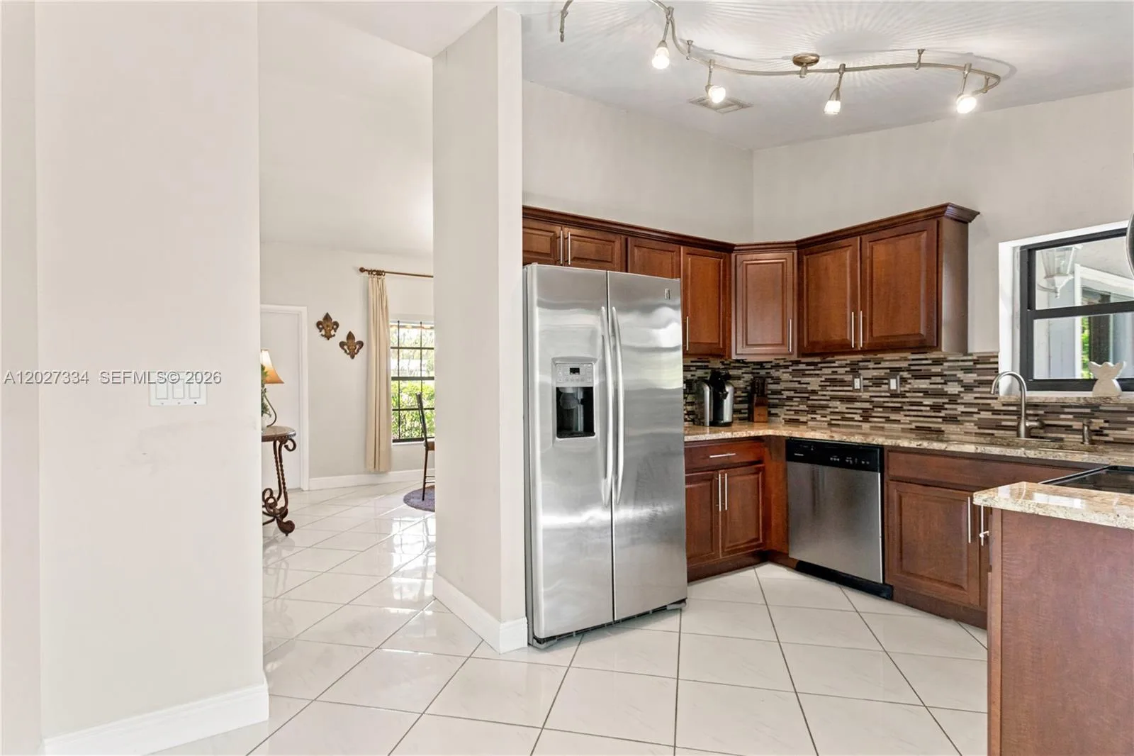 14641 Kirsten Ct, Davie, FL 33325 photo 8