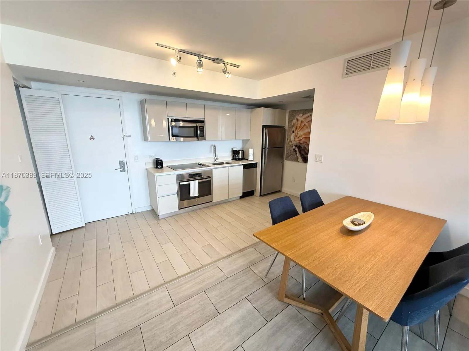 2602 E Hallandale Beach Blvd # R2510, Hallandale Beach, FL 33009 photo 4