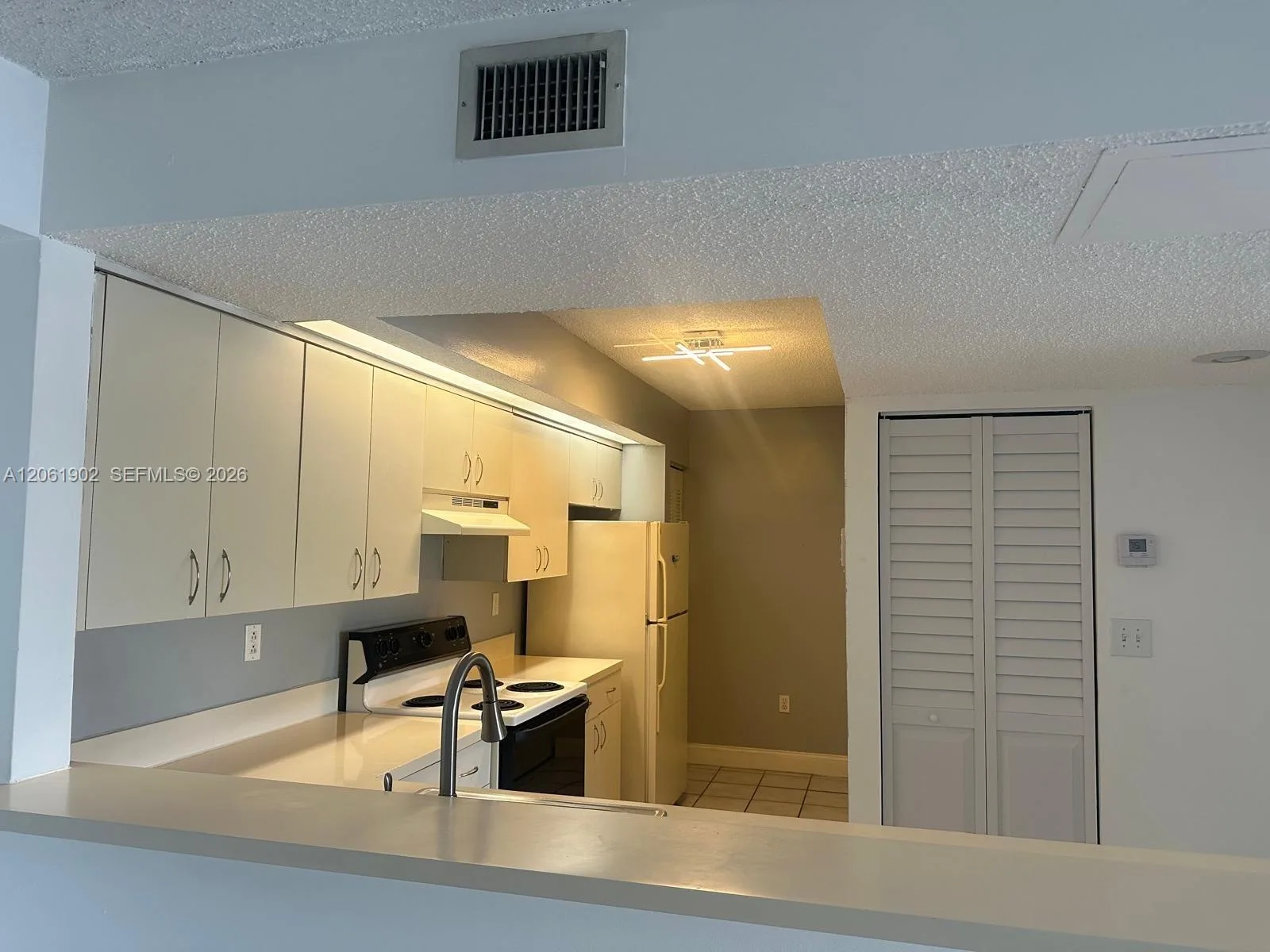 8600 SW 212th St # 108, Cutler Bay, FL 33189 photo 7