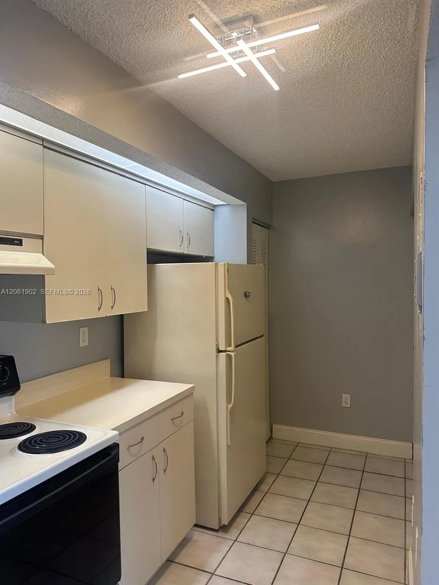 8600 SW 212th St # 108, Cutler Bay, FL 33189 photo 8