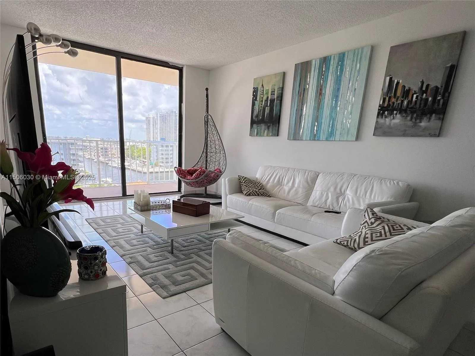 290 174th St # 702, Sunny Isles Beach, FL 33160 photo 2