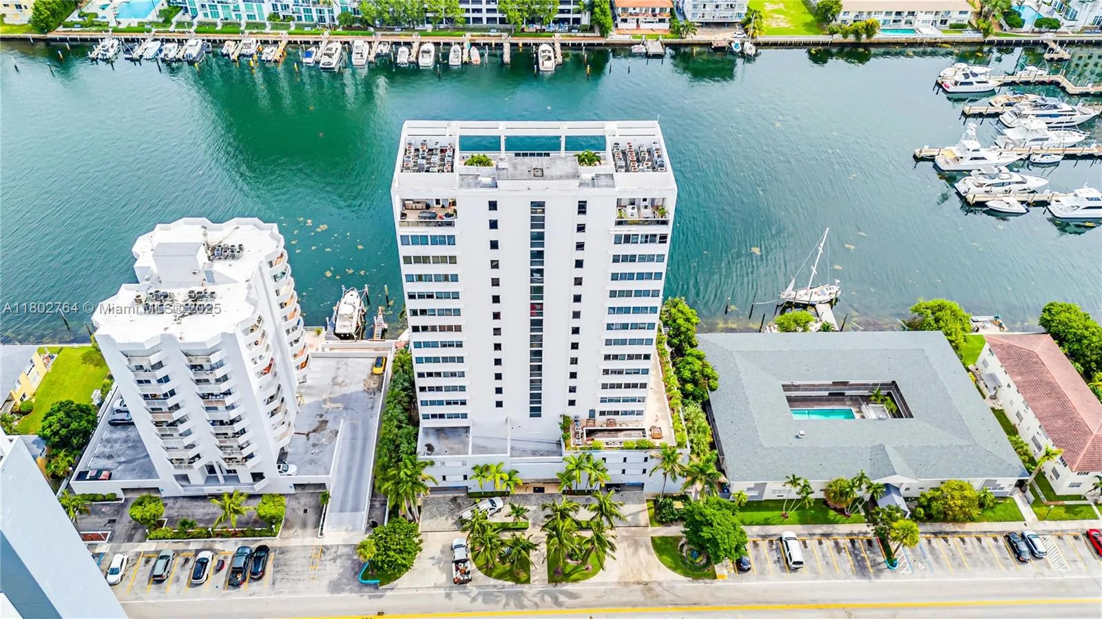 Blue Bay Tower – photo 7